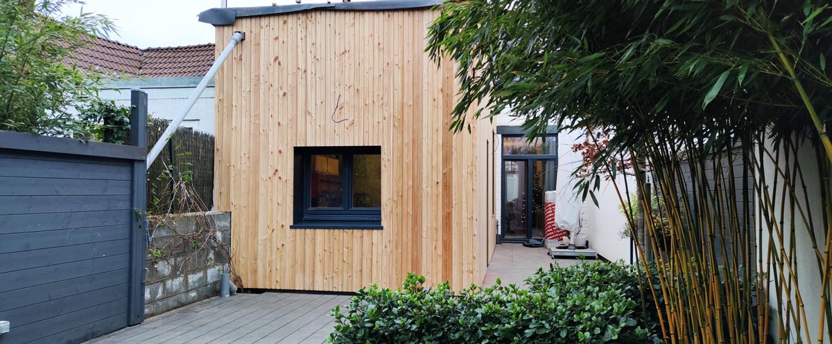 extension en bardage meleze